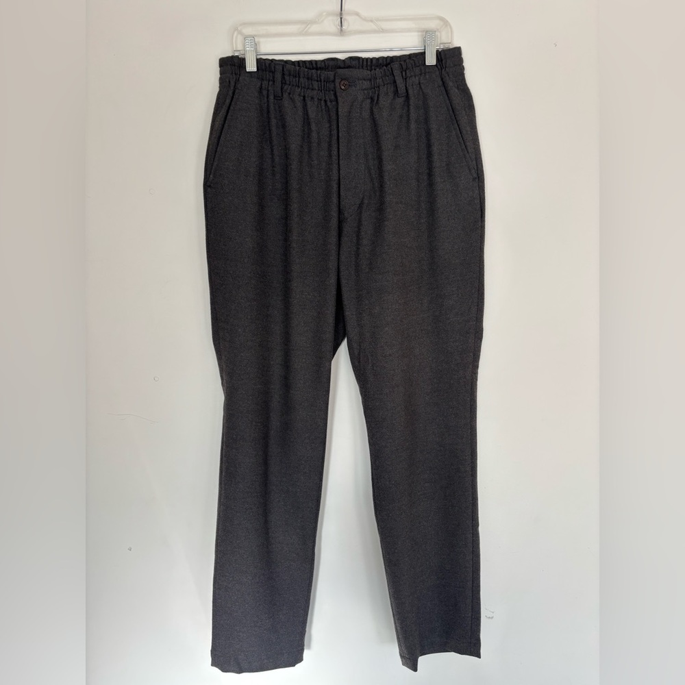 Sage de Cret men’s grey woollen pant
Taper easy pant  waist 32”-34”